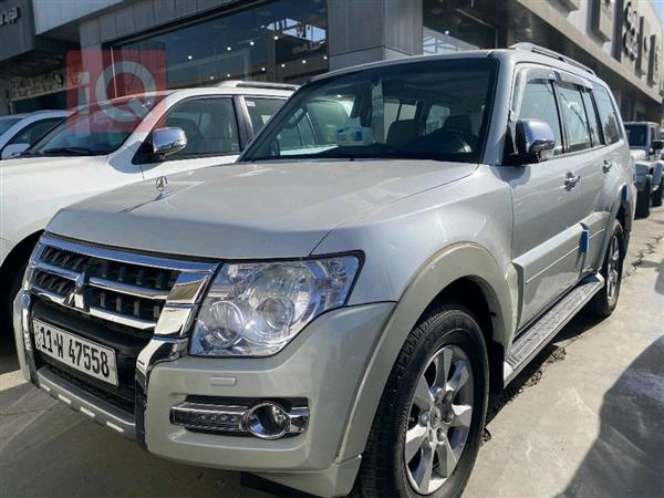 میتسوبیشی پاجیرۆ 2015  بۆ فرۆشتن لە عێراق -  بەغداد